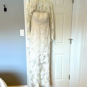 David’s Bridal Ivory Gown Size 2